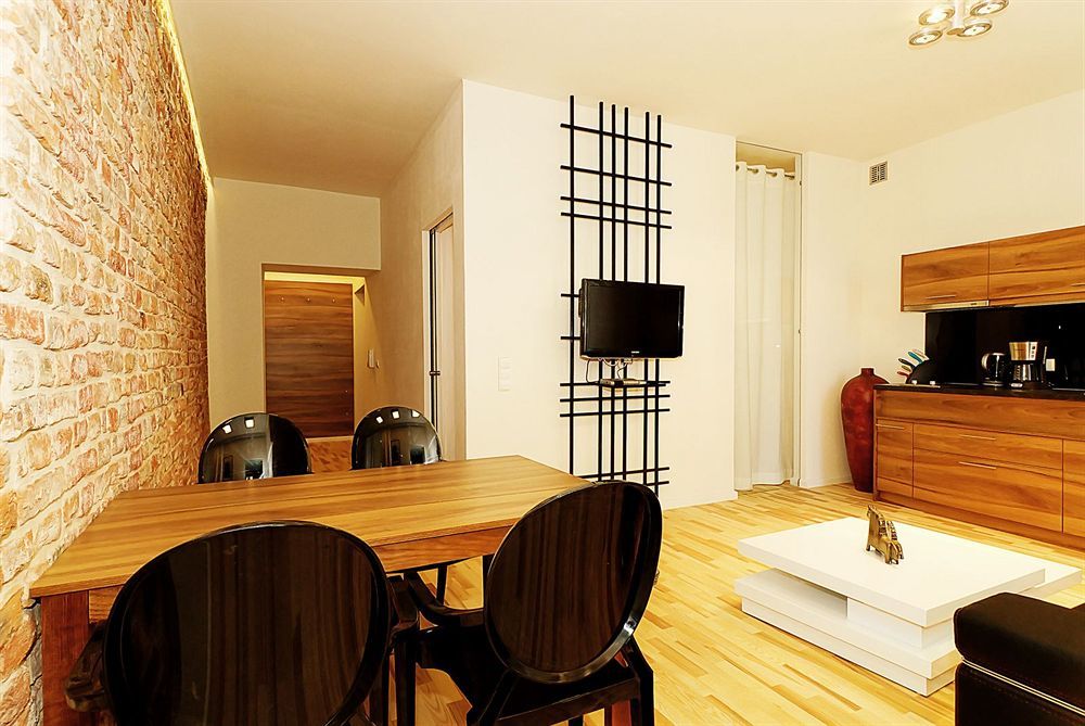 Only Krakow Apartments Ngoại thất bức ảnh